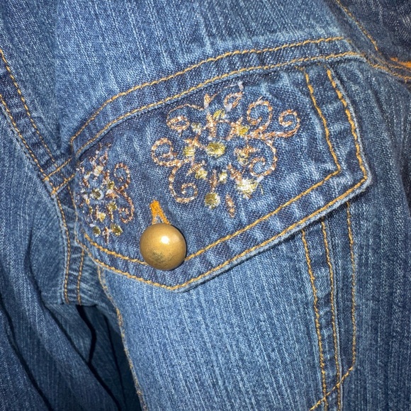 Vintage gold Embroidered Denim Jacket 90’s western style floral embroidery - Picture 4 of 11
